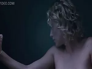 Maldito cabello rosa ...