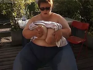 Tiais abuelas tetona ...